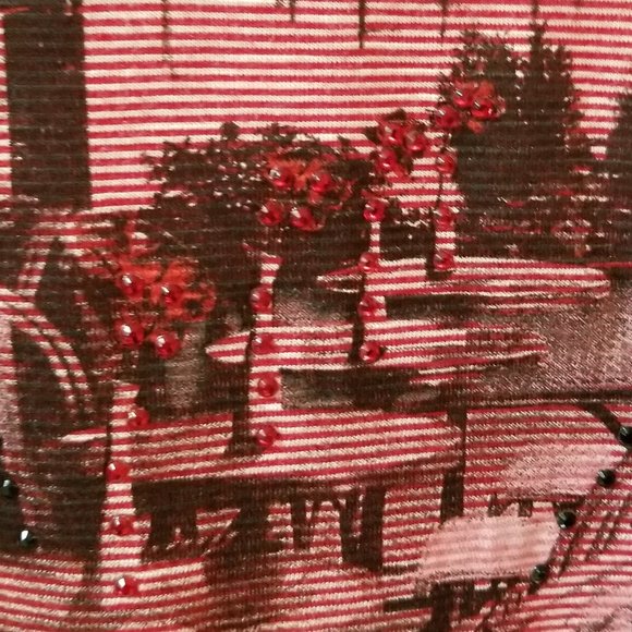 Scoop neck short sleeve Parisian Cafe screen with rhinestones & Foil mini stripe - Picture 3 of 7